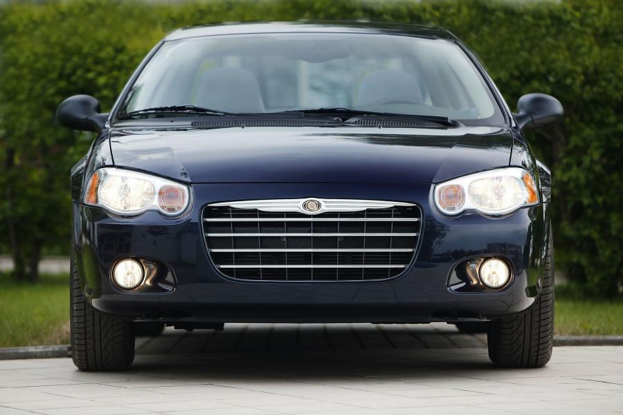  Chrysler Sebring 2004 года  (фото 6 из 10)